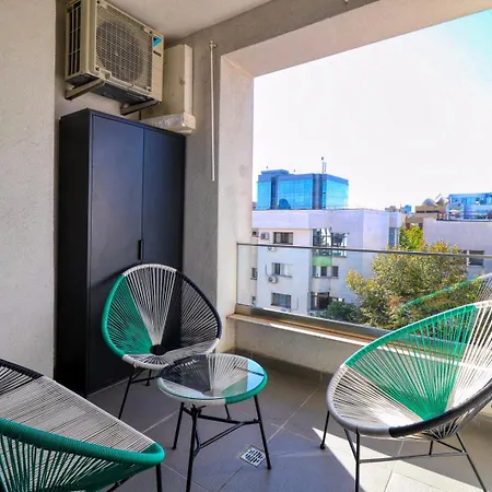 Urban Oasis Near Herastrau Park Bucarest