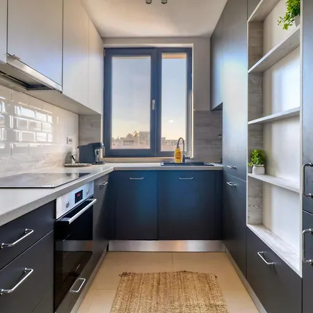 Urban Oasis Near Herastrau Park *