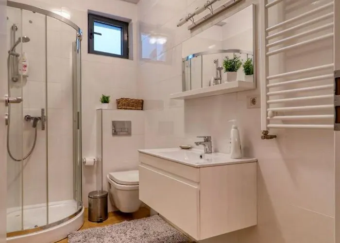 Urban Oasis Near Herastrau Park Апартаменти