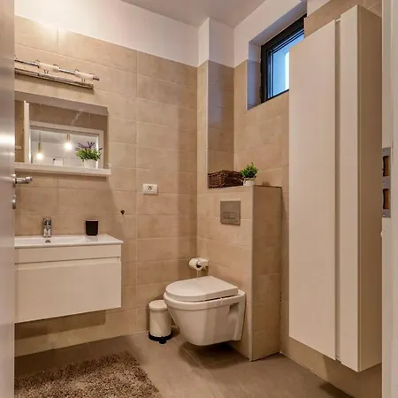 Urban Oasis Near Herastrau Park Apartman *